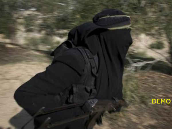 26 जनवरी से पहले दहशत की साजिश नाकाम, महिला आतंकी गिरफ्तार 26 जनवरी से पहले दहशत की साजिश नाकाम, महिला आतंकी गिरफ्तार