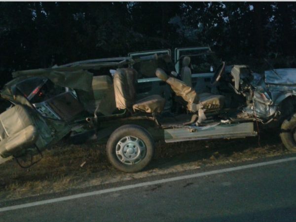बहराइच में ट्रक की टक्कर से बोलेरो के परखच्चे उड़े, सात घायल बहराइच में ट्रक की टक्कर से बोलेरो के परखच्चे उड़े, सात घायल