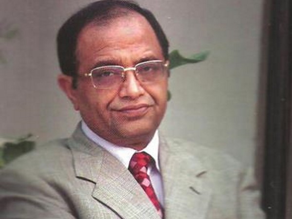 इलाहाबाद: मरीज बनकर घुसे चैंबर में और मार दी डा. बंसल को गोली इलाहाबाद: मरीज बनकर घुसे चैंबर में और मार दी डा. बंसल को गोली