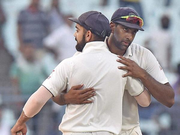 भारत के स्टार क्रिकेटर आर अश्विन ने पेश की मिसाल, दान की अपनी आंखें भारत के स्टार क्रिकेटर आर अश्विन ने पेश की मिसाल, दान की अपनी आंखें