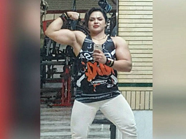 female bodybuilder thrown in jail after posting her muscles photo female bodybuilder thrown in jail after posting her muscles photo