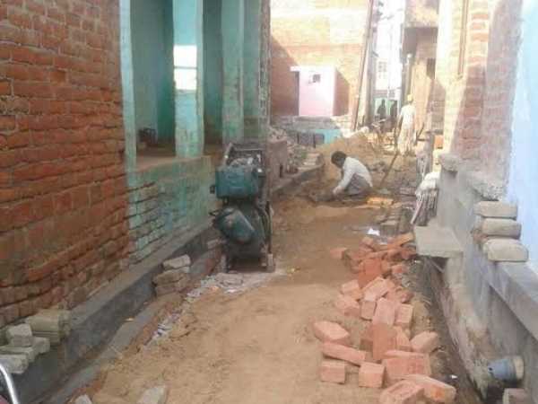 मल्लावां विधानसभा क्षेत्र के बसपा प्रत्याशी के खिलाफ आचार संहिता का केस मल्लावां विधानसभा क्षेत्र के बसपा प्रत्याशी के खिलाफ आचार संहिता का केस