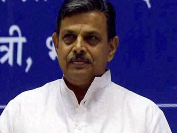 आरक्षण पर वैद्य के बयान के बाद डैमेज कंट्रोल में जुटा RSS, बताया निजी विचार आरक्षण पर वैद्य के बयान के बाद डैमेज कंट्रोल में जुटा RSS, बताया निजी विचार