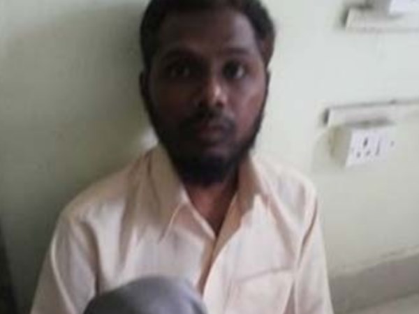 बिहार: मोदी के रैली में बम ब्लास्ट करने वाला है जेल में बंद, उसे बाहर खोज रही बिहार पुलिस बिहार: मोदी के रैली में बम ब्लास्ट करने वाला है जेल में बंद, उसे बाहर खोज रही बिहार पुलिस