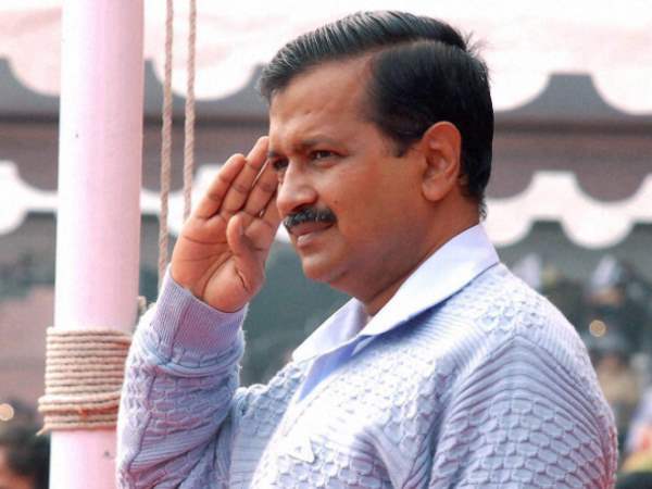 गणतंत्र दिवस की शुभकामनाएं देकर केजरीवाल बोले- देश को हिटलरशाही ताकतों से बचाने की जरूरत गणतंत्र दिवस की शुभकामनाएं देकर केजरीवाल बोले- देश को हिटलरशाही ताकतों से बचाने की जरूरत