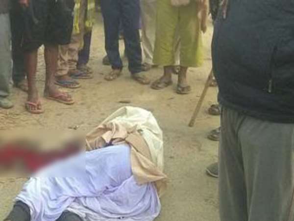 बिहार: भाजपा के वरिष्ठ नेता पर बरसाई गोली, मौत के बाद लोगों का बवाल बिहार: भाजपा के वरिष्ठ नेता पर बरसाई गोली, मौत के बाद लोगों का बवाल
