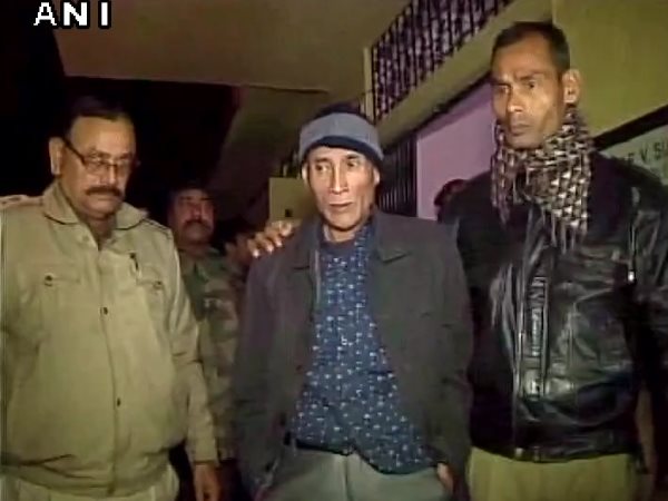 मेघालय: नाबालिग से दुष्कर्म करने का आरोपी फरार विधायक गिरफ्तार मेघालय: नाबालिग से दुष्कर्म करने का आरोपी फरार विधायक गिरफ्तार