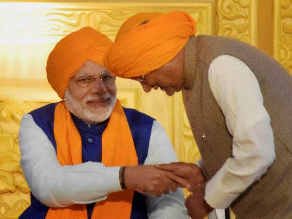 बिहार: पीएम मोदी से गुफ्तगू के बाद बीजेपी के कितने करीब गए नीतीश कुमार? बिहार: पीएम मोदी से गुफ्तगू के बाद बीजेपी के कितने करीब गए नीतीश कुमार?