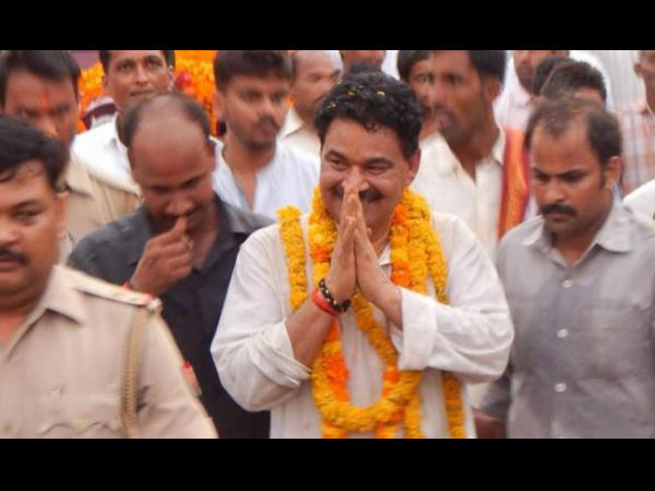 SP MLA Narad Rai joins BSP SP MLA Narad Rai joins BSP