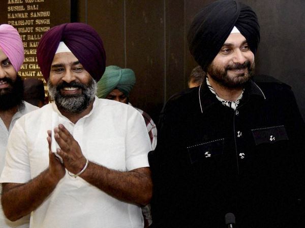 navjot सिद्धू से लेकर परगट तक, चुनावी मुकाबले में उतरे ये खिलाड़ी navjot सिद्धू से लेकर परगट तक, चुनावी मुकाबले में उतरे ये खिलाड़ी