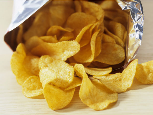 boyfriend ate all chips women got angry and stabbed him boyfriend ate all chips women got angry and stabbed him
