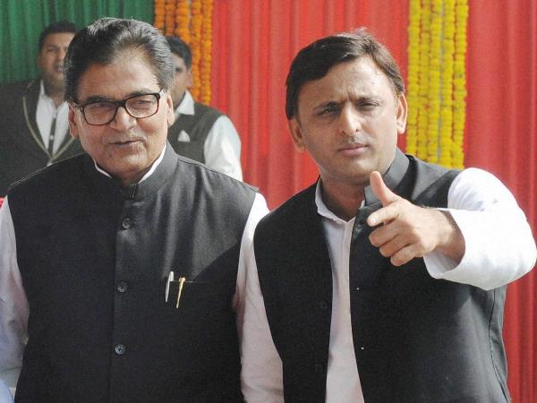 रामगोपाल ने किया ऐसा पुख्ता इंतजाम, sc तक में नहीं होगी मुलायम शिवपाल की सुनवाई रामगोपाल ने किया ऐसा पुख्ता इंतजाम, sc तक में नहीं होगी मुलायम शिवपाल की सुनवाई