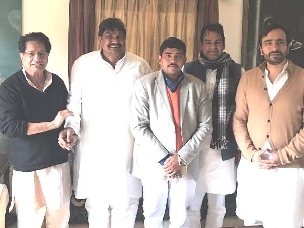 बुलंदशहर: सपा से निकाले गए बाहुबली, आरएलडी की टिकट पर लडे़ंगे चुनाव बुलंदशहर: सपा से निकाले गए बाहुबली, आरएलडी की टिकट पर लडे़ंगे चुनाव