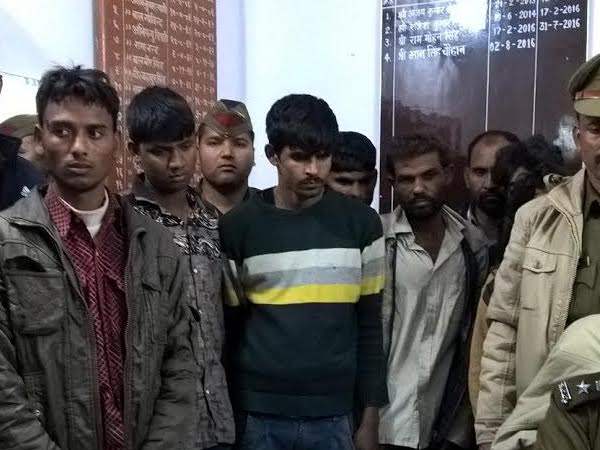 बुलंदशहर: 18 साल के लड़के ने बनाया गैंग, चोरी में बनाना चाहता था क्राइम रिकॉर्ड बुलंदशहर: 18 साल के लड़के ने बनाया गैंग, चोरी में बनाना चाहता था क्राइम रिकॉर्ड