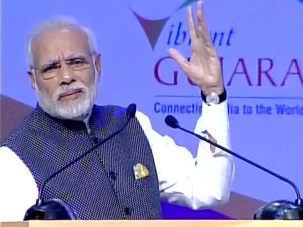 vibrant gujarat sammit वाइब्रेंट गुजरात सम्मेलन में बिजनेस जगत की हस्तियों ने क्या-क्या कहा vibrant gujarat sammit वाइब्रेंट गुजरात सम्मेलन में बिजनेस जगत की हस्तियों ने क्या-क्या कहा