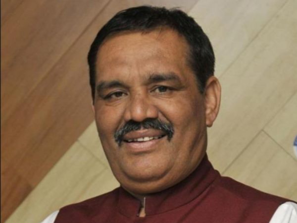 टिकट बंटवारे में अनदेखी से नाराज पंजाब बीजेपी अध्यक्ष विजय सांपला ने दिया इस्तीफा टिकट बंटवारे में अनदेखी से नाराज पंजाब बीजेपी अध्यक्ष विजय सांपला ने दिया इस्तीफा