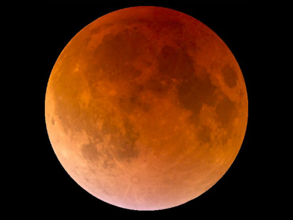 ऊंचे स्वरों में मंत्रों का जाप