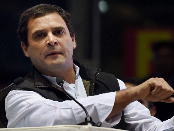 पीएम से माफी की मांग