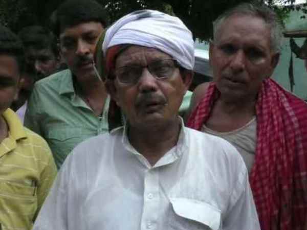 मिर्जापुर: सपा के मौजूदा MLA के खिलाफ कांग्रेस ने उतारा अपना प्रत्याशी, फिर कमजोर दिखा गठबंधन मिर्जापुर: सपा के मौजूदा MLA के खिलाफ कांग्रेस ने उतारा अपना प्रत्याशी, फिर कमजोर दिखा गठबंधन