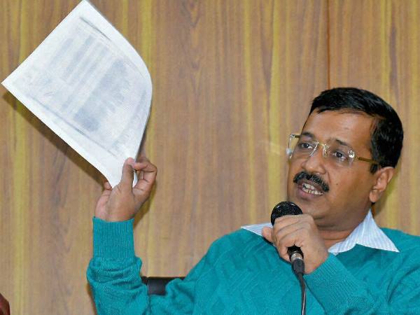 DDCA मानहानि मामले में दिल्ली हाईकोर्ट ने केजरीवाल और भाजपा से निलंबित सांसद आजाद पर ठोंका जुर्माना DDCA मानहानि मामले में दिल्ली हाईकोर्ट ने केजरीवाल और भाजपा से निलंबित सांसद आजाद पर ठोंका जुर्माना