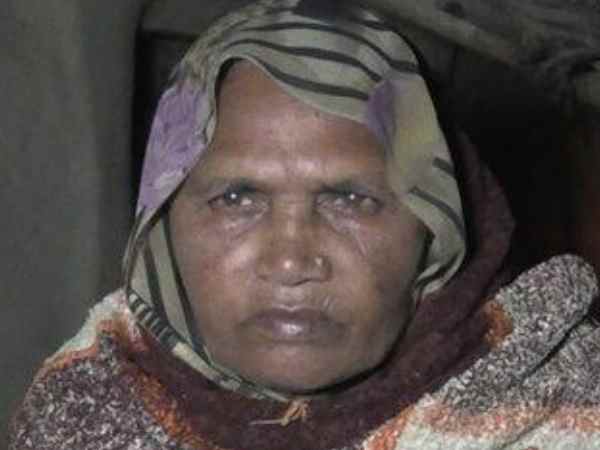 इलाहाबाद : कोर्ट में मुर्दे को होना था हाजिर, गुंडा एक्ट का वारंट लेकर गिरफ्तार करने पहुंची पुलिस इलाहाबाद : कोर्ट में मुर्दे को होना था हाजिर, गुंडा एक्ट का वारंट लेकर गिरफ्तार करने पहुंची पुलिस