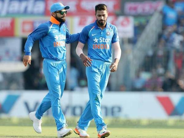 ऑस्ट्रेलिया के खिलाफ हार्दिक पांड्या संभालेंगे इंडिया-ए की कमान ऑस्ट्रेलिया के खिलाफ हार्दिक पांड्या संभालेंगे इंडिया-ए की कमान