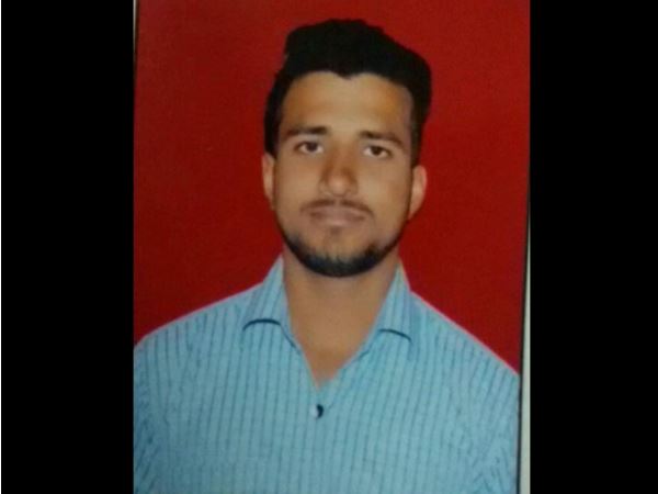 वैलेंटाइन डे पर मिलने नहीं आई प्रेमिका, प्रेमी ने दे दी जान वैलेंटाइन डे पर मिलने नहीं आई प्रेमिका, प्रेमी ने दे दी जान