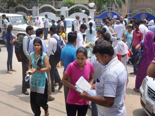 cbse will conduct neet for admission to all medical colleges in country on may 7 cbse will conduct neet for admission to all medical colleges in country on may 7