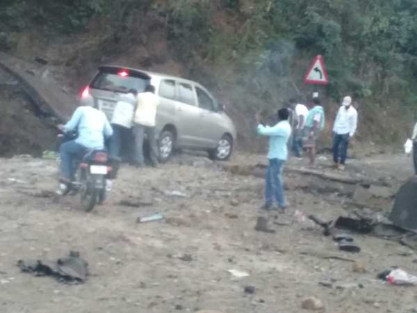 लैंड माइन ब्लास्ट में शहीद हुए ओडिश पुलिस के 5 जवान, 20 गंभीर रूप से घायल लैंड माइन ब्लास्ट में शहीद हुए ओडिश पुलिस के 5 जवान, 20 गंभीर रूप से घायल