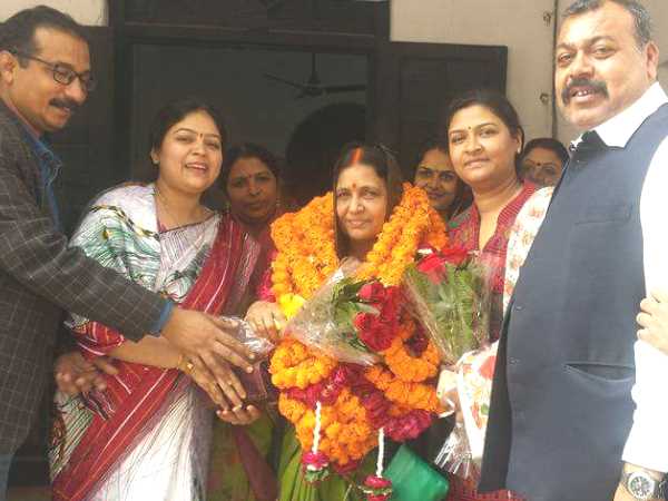 इलाहाबाद: कद्दावर दागी बीजेपी नेता ने सीट जीतने के लिए चली बड़ी सियासी चाल इलाहाबाद: कद्दावर दागी बीजेपी नेता ने सीट जीतने के लिए चली बड़ी सियासी चाल