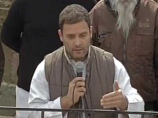 संगरूर रैली में राहुल गांधी ने लगाया आरोप- पंजाब को बर्बाद करने वालों की मदद कर रहे हैं केजरीवाल संगरूर रैली में राहुल गांधी ने लगाया आरोप- पंजाब को बर्बाद करने वालों की मदद कर रहे हैं केजरीवाल