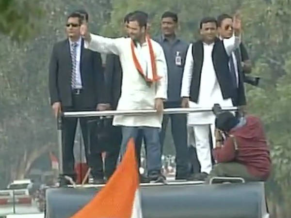 rahul akhilesh rahul akhilesh