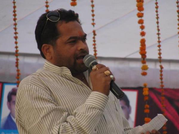 सपा ने काटा पर्चा दाखिल कर चुके दिग्गज नेता का टिकट सपा ने काटा पर्चा दाखिल कर चुके दिग्गज नेता का टिकट