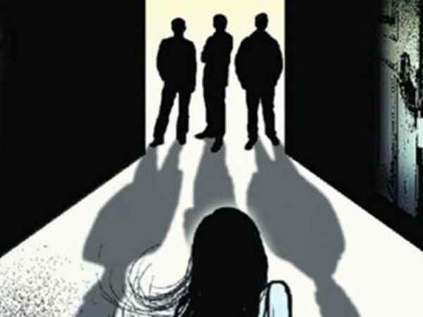 /news/uttar-pradesh/in-sake-job-gangrape-from-bed-student-saharanpur-397236.html /news/uttar-pradesh/in-sake-job-gangrape-from-bed-student-saharanpur-397236.html