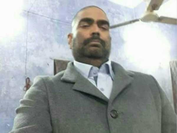 जेल से फोटो वायरल होने के बाद नए लुक में दिखे शहाबुद्दीन, केस में मिली राहत जेल से फोटो वायरल होने के बाद नए लुक में दिखे शहाबुद्दीन, केस में मिली राहत