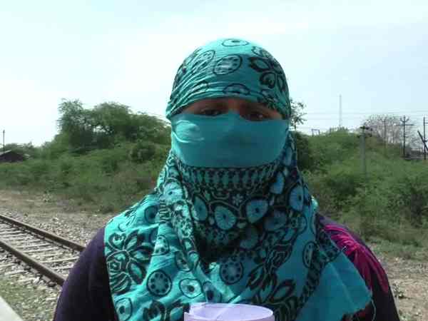 तमंचे के बल पर खींंची अश्लील तस्वीरें