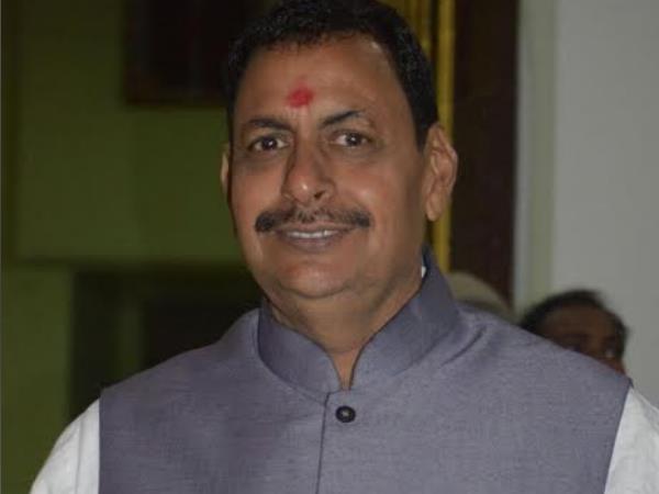 विश्व प्रसिद्ध धार्मिक नगरी के चलते भी पड़नी चाहिए नजर