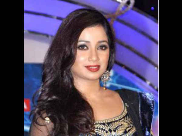 Popular singer Shreya Ghoshal Popular singer Shreya Ghoshal