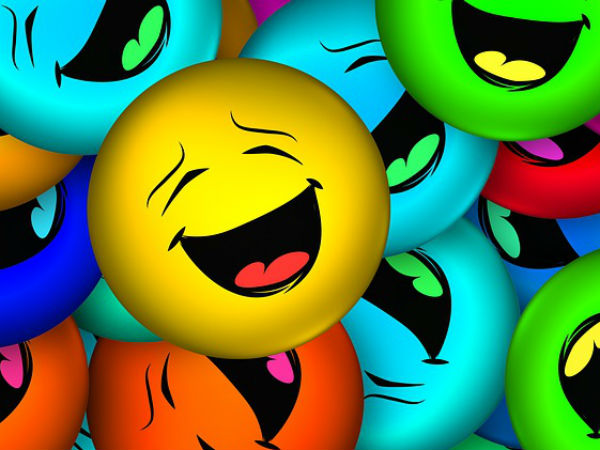ये हंसती हुई चुड़ैल कितने की है ?