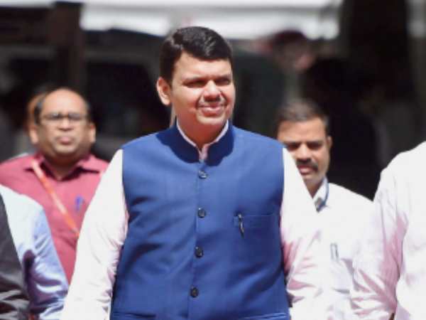 Image result for महाराष्ट्र: मुश्किल में BJP सरकार