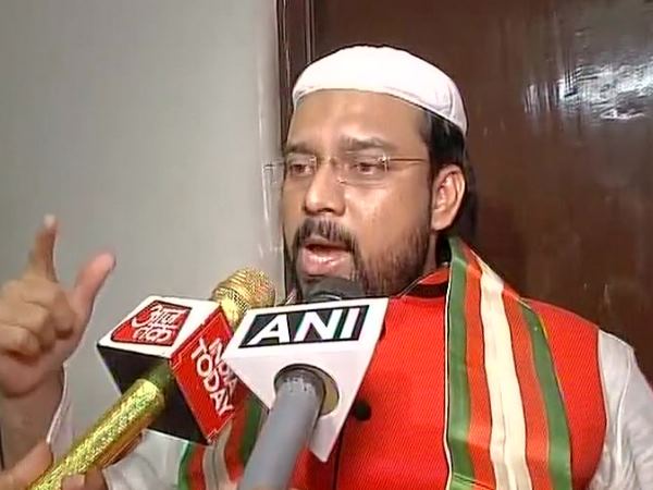 पूरे देश भर में घूमते हैं तो मैं उन्हें 10 लाख रुपए दूंगा