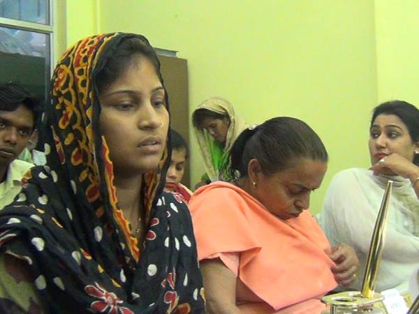 कुछ दिन पहले हुई थी पति की हत्या