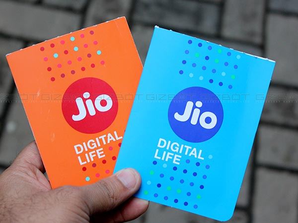 reliance jio's tweet to airtel vodafone and airtel on india pak champions trophy 2017 final match reliance jio's tweet to airtel vodafone and airtel on india pak champions trophy 2017 final match