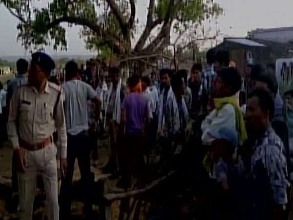 मध्य प्रदेश: छिंदवाड़ा में भीषण आग लगने से 20 लोगों की मौत मध्य प्रदेश: छिंदवाड़ा में भीषण आग लगने से 20 लोगों की मौत