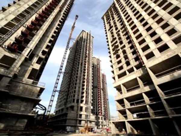 यमुना एक्सप्रेस वे अथॉरिटी ने दिया जोर का झटका,टेंशन में बिल्डर-होम बॉयर्स परेशान यमुना एक्सप्रेस वे अथॉरिटी ने दिया जोर का झटका,टेंशन में बिल्डर-होम बॉयर्स परेशान