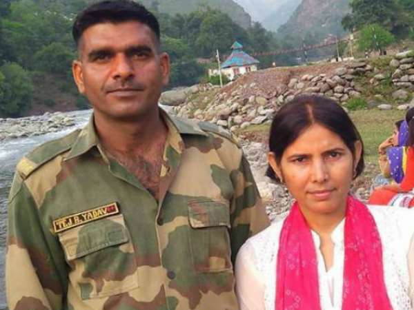 तेज बहादुर की बर्खास्तगी पर पत्नी ने देश से किया एक सवाल तेज बहादुर की बर्खास्तगी पर पत्नी ने देश से किया एक सवाल