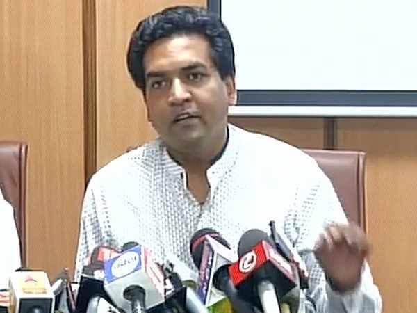 प्रजेंटेशन देकर दिखाए सबूत