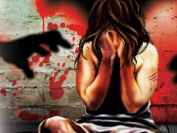 नाराज पत्नी पहुंची मायके