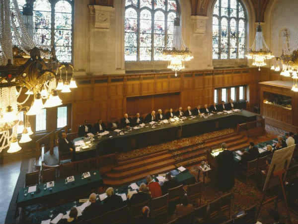 ICJ के जाधव पर आए फैसले को पाकिस्तान ने मानने से साफ इनकार किया ICJ के जाधव पर आए फैसले को पाकिस्तान ने मानने से साफ इनकार किया