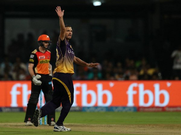 IPL: KKR की जीत से खुश नहीं है उसका 'हीरो'! उठाया बड़ा सवाल IPL: KKR की जीत से खुश नहीं है उसका 'हीरो'! उठाया बड़ा सवाल
